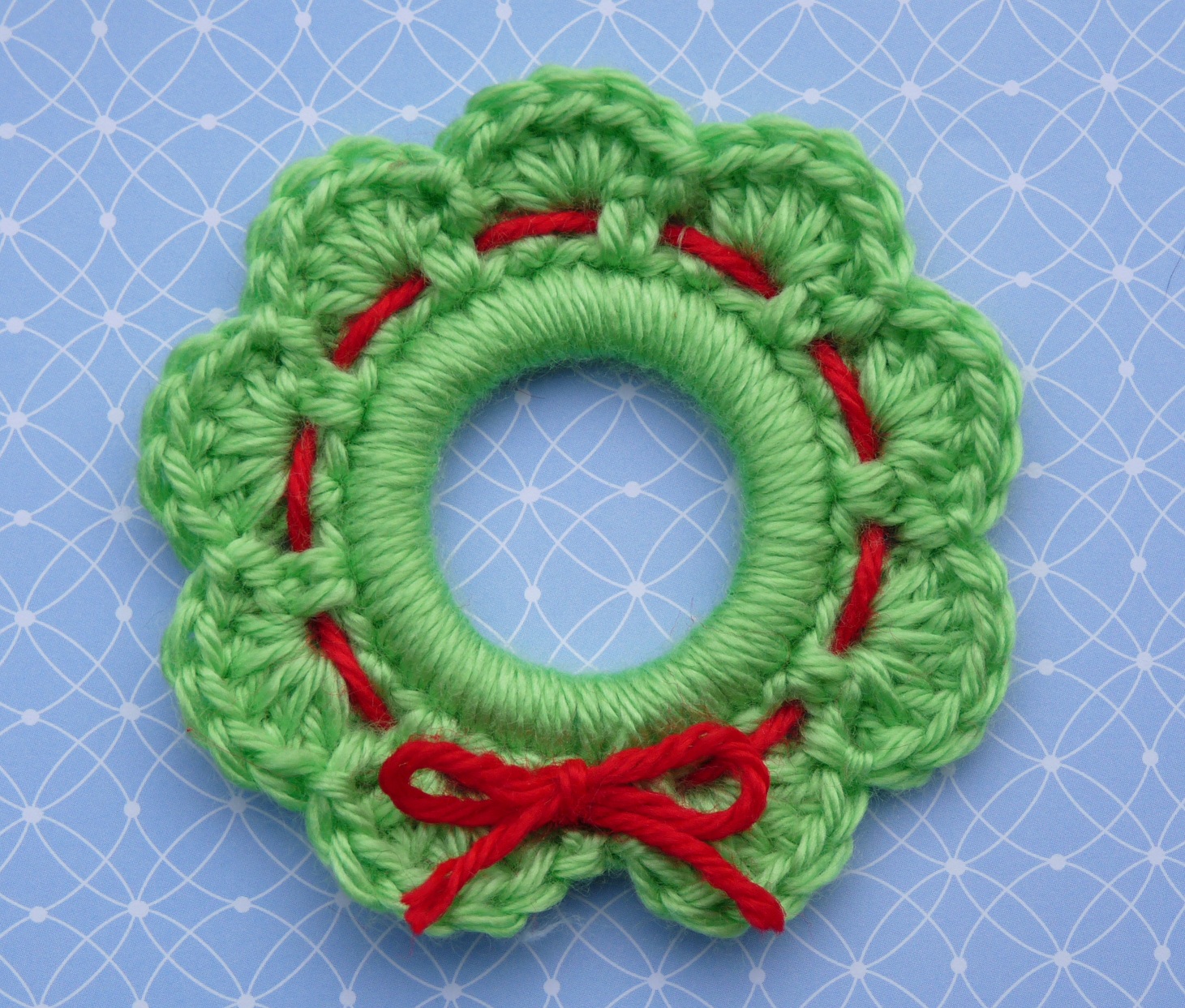 25 FREE Crochet Christmas Ornament Patterns