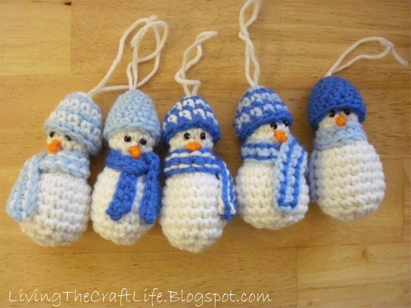 25 FREE Crochet Christmas Ornament Patterns