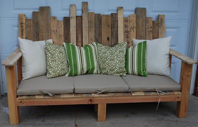 Outdoor Pallet Sofa