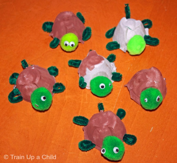 Egg Carton Turtle