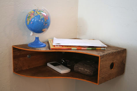 Wall-mounted corner side table
