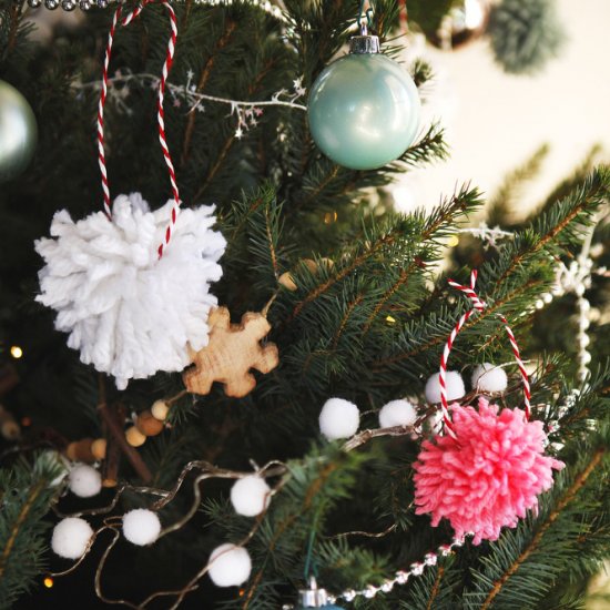 yarn pom pom ornaments