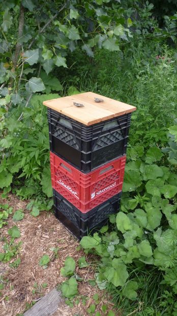Vertically Stacked Milkcrate Composter