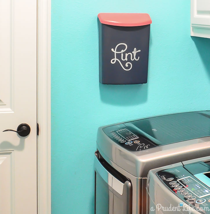 Wall Mounted Lint Catcher