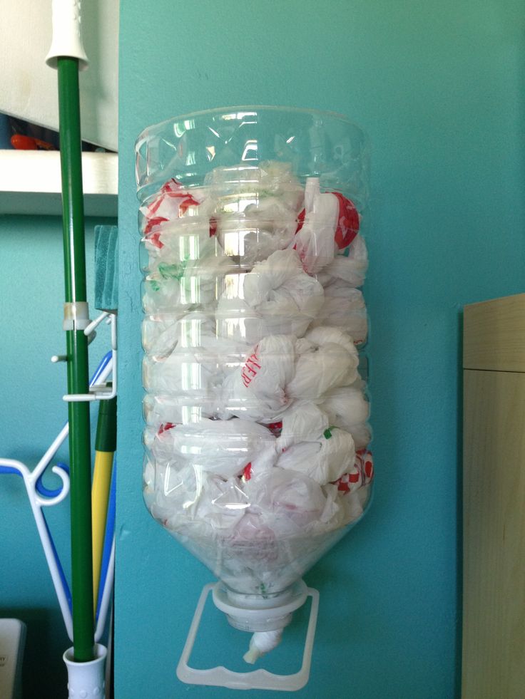 6 DIY Plastic Bag Holder Ideas Using Upcycled Containers