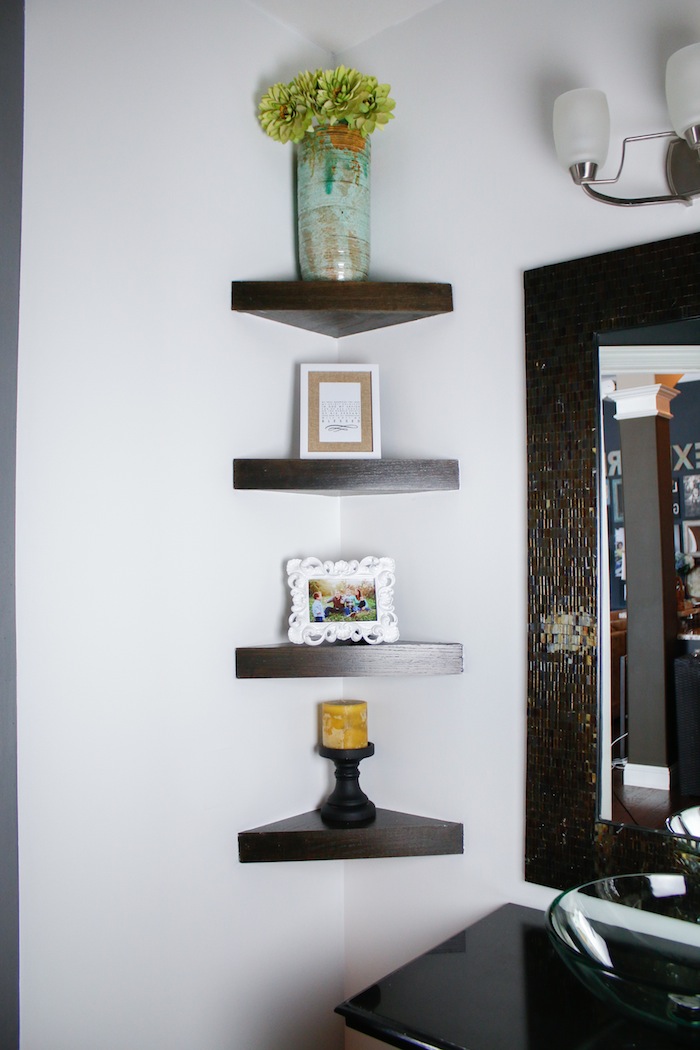 Different types of bathroom corner shelves