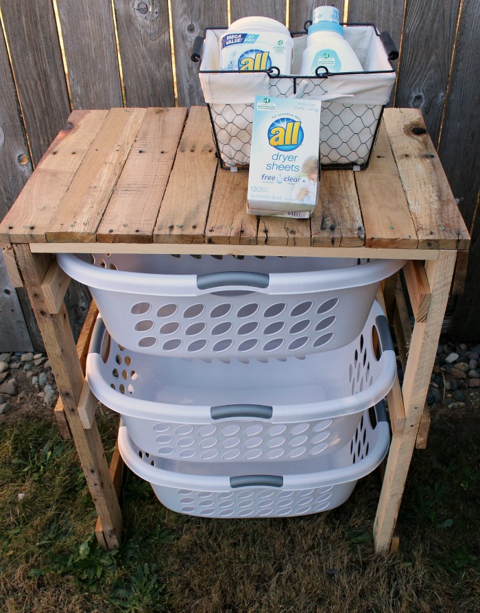 Pallet Laundry Shelf