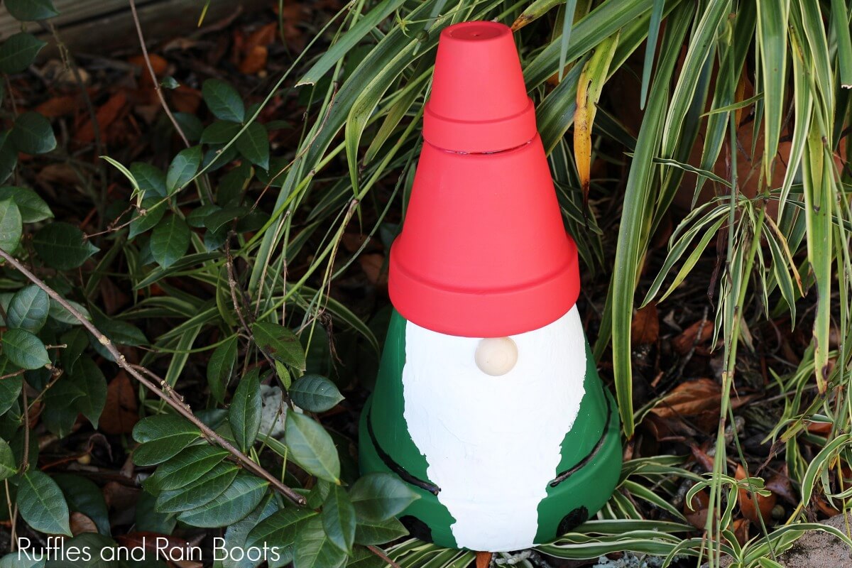 Clay Pot Gnome Statue