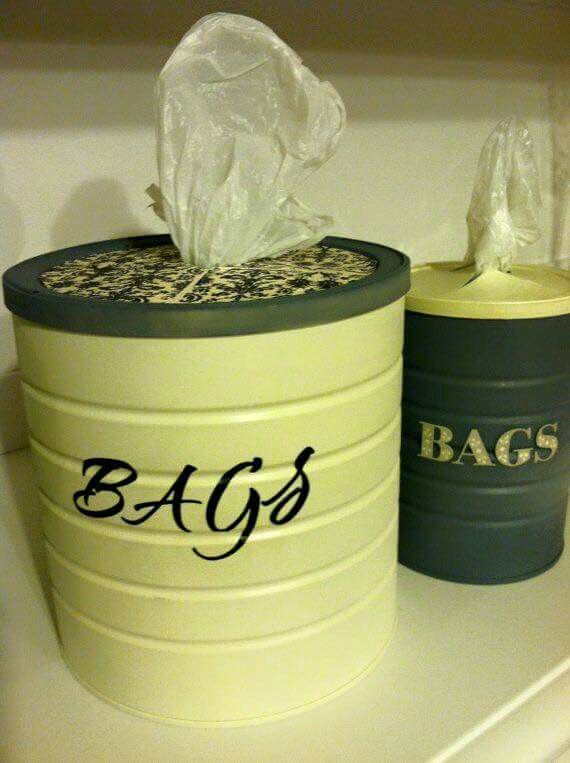 10 Free & Easy DIY Plastic Bag Storage Ideas